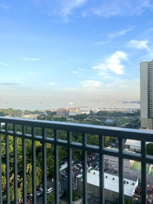 Casa Cintores Condo Near Picc With Free Parking Manilla Buitenkant foto